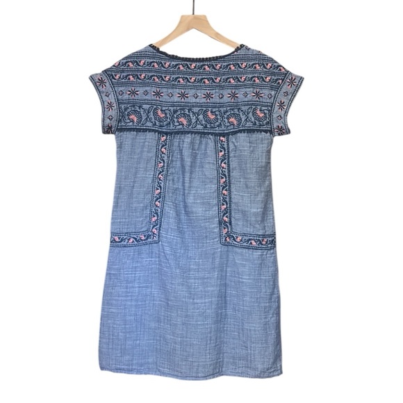 Chelsea & Violet Short Sleeve Cotton Embroidered Lined Chambray Dress - Picture 2 of 10